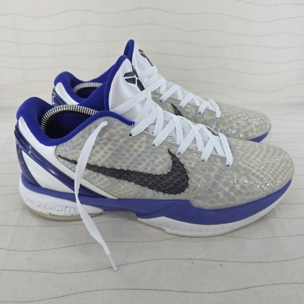 Nike Mens Kobe VI KB6 Concord Purple White Metallic Sneakers 429659-100 Size 10